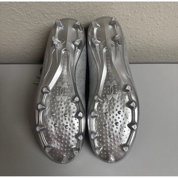 Mens Size 11 Under Armour Highlight 2 MC Knit Football Cleats 3027304-099 Gray main image 4